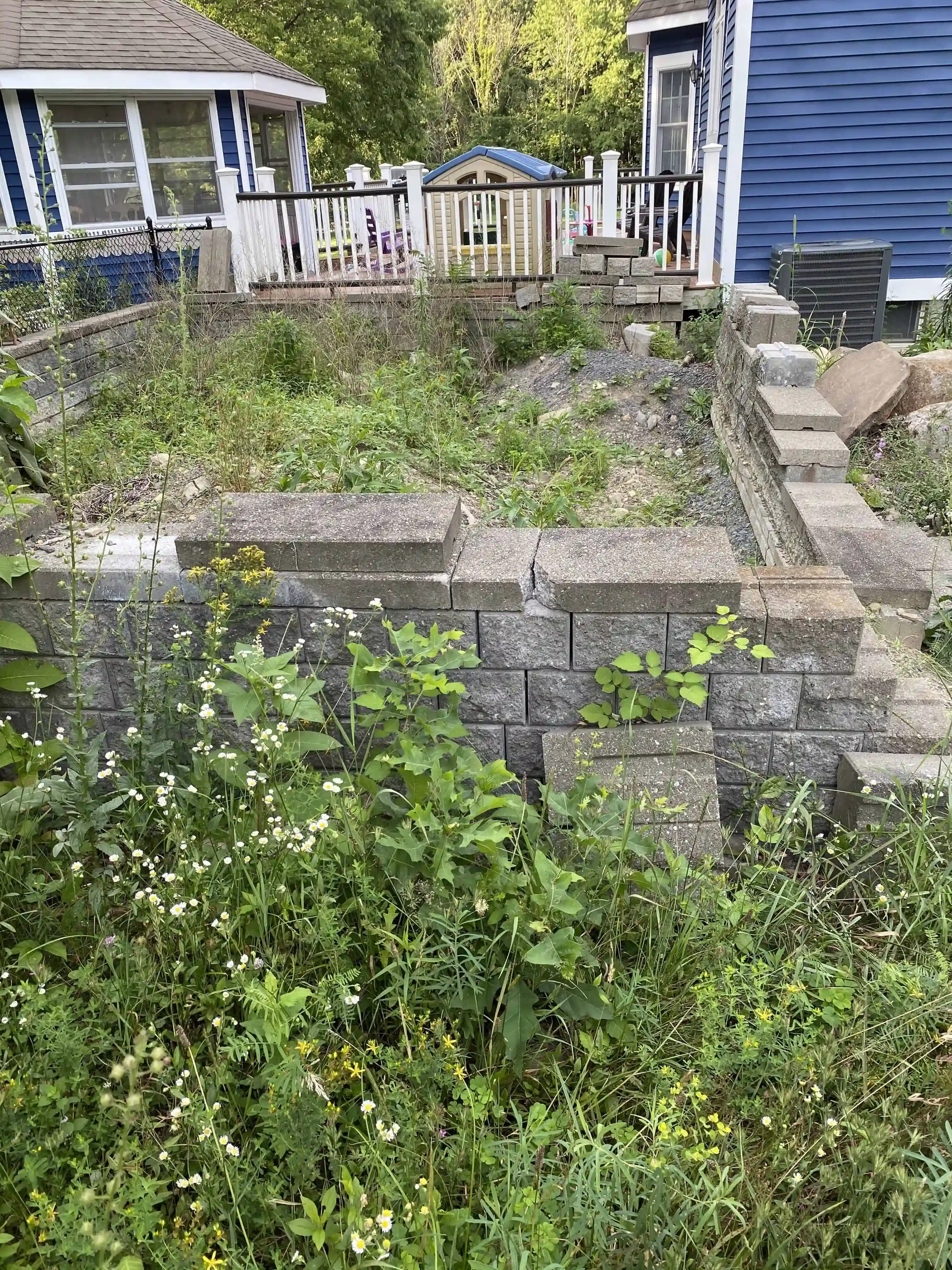 Patio with border banding